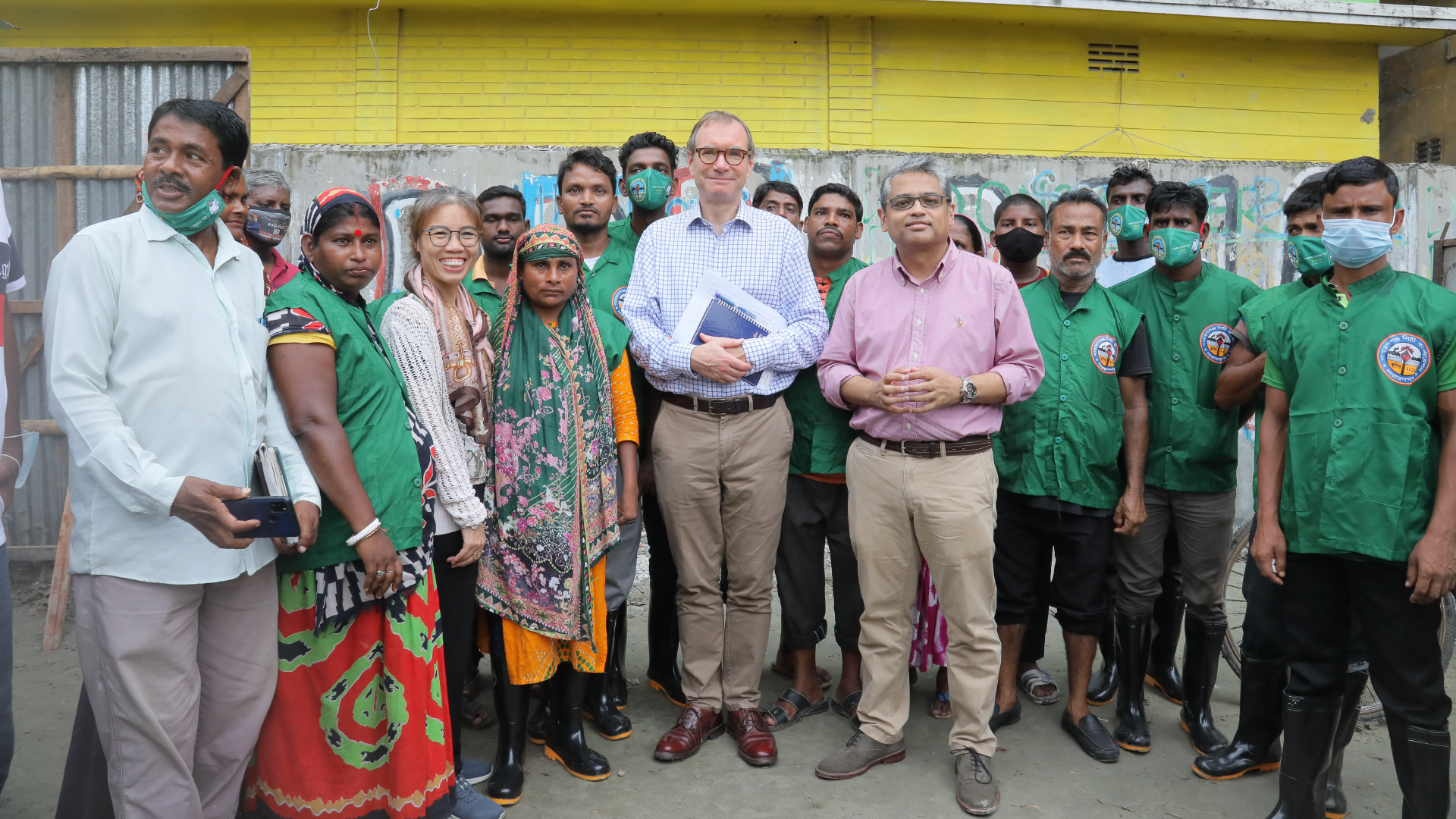 Photo-British High Commissioner Visits Unilever's PMWP at NCC