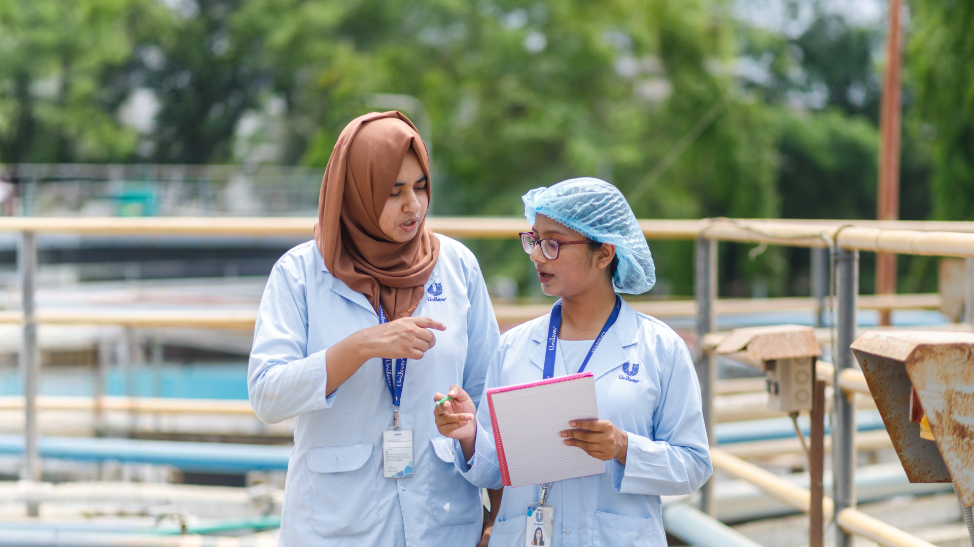 Employees at Kalurghat Factory engaging in discussion
